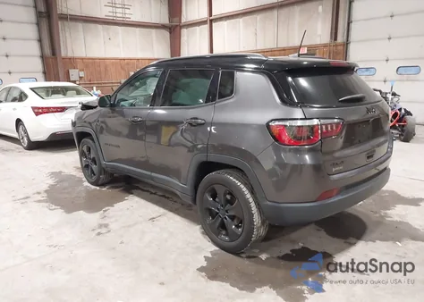 2020 Jeep Compass Altitude 4X4 z USA, uszkodzony, nr VIN 3C4NJDBB6LT139601